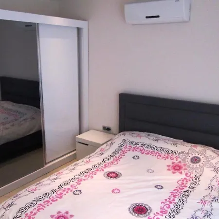 Tropical Gardens E 7 Spacious Duplex 4 Bed Апартаменты