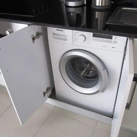 Tropical Gardens E 7 Spacious Duplex 4 Bed סייד